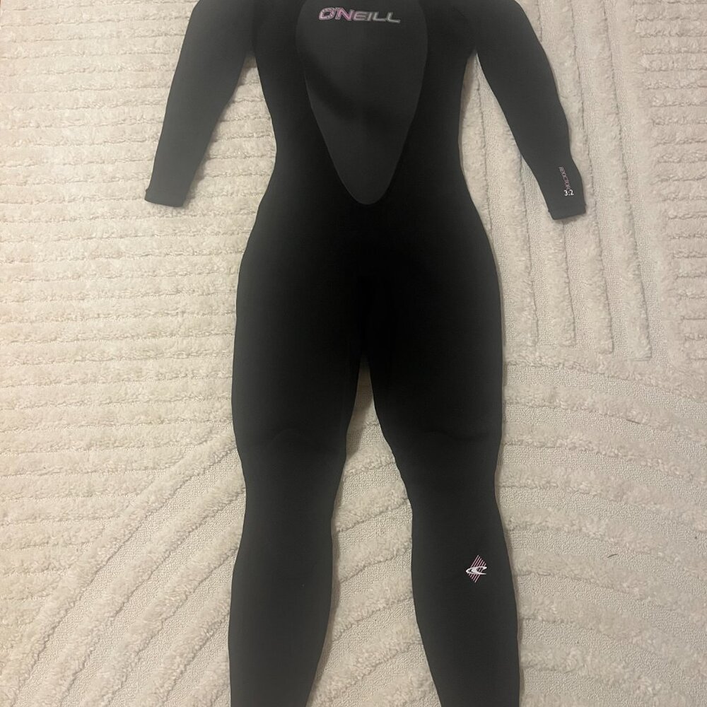 NWT O'Neill Womens Reactor wetsuit